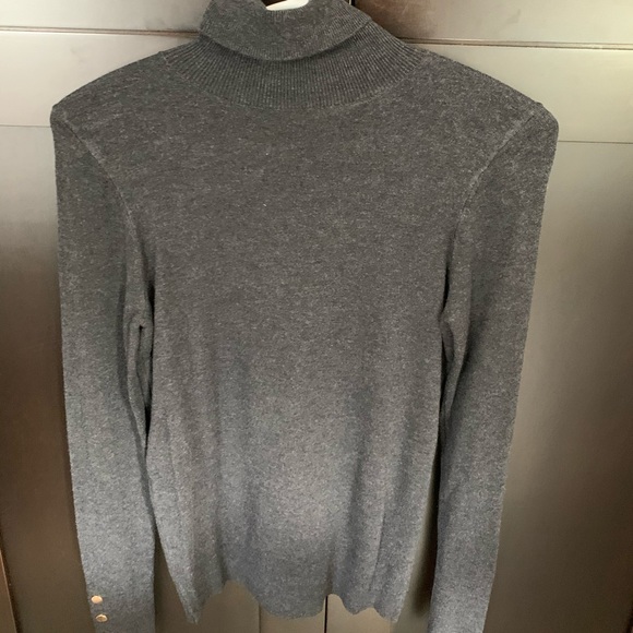 Zara Knit Turtleneck- Size Small - Picture 3 of 4